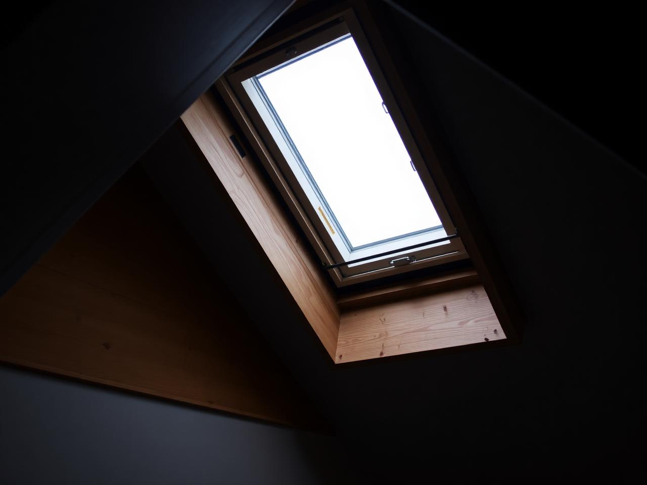 Dachfenster aus- und einbauen
